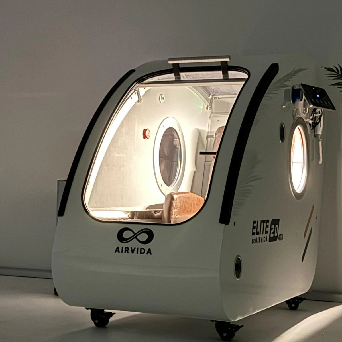Airvida Hard Shell Sitting/Reclining 1.3-2.0 ATA Hyperbaric Chamber
